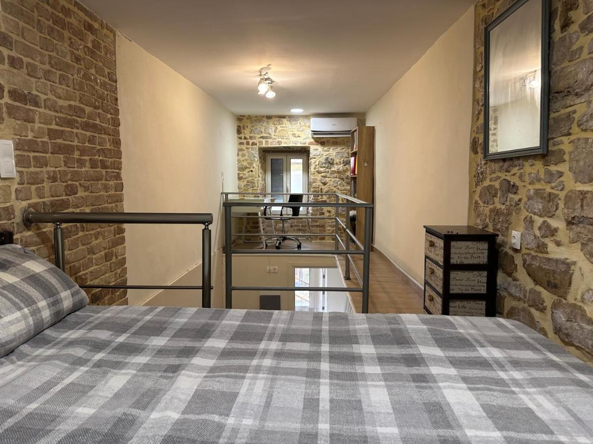 Q Apartments In Corfu Town Ngoại thất bức ảnh