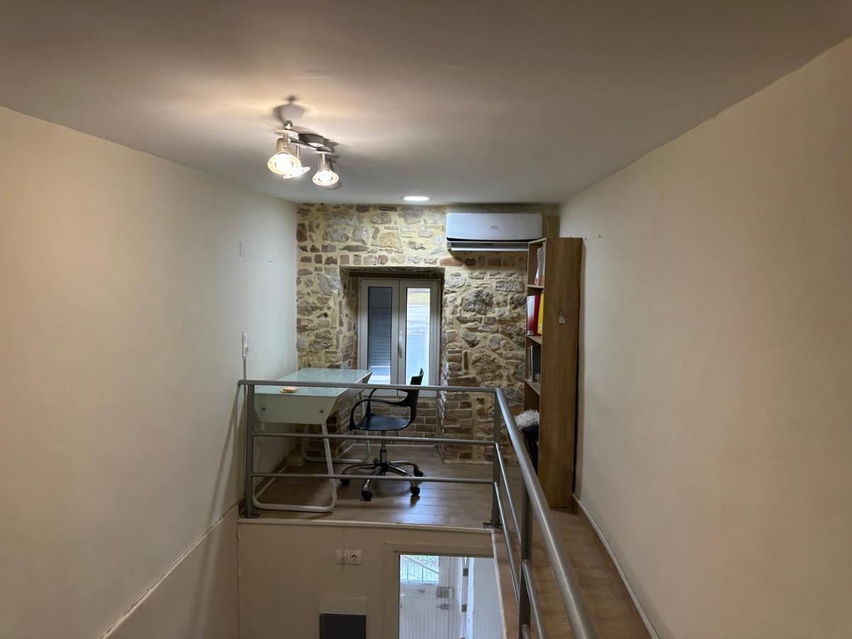 Q Apartments In Corfu Town Ngoại thất bức ảnh