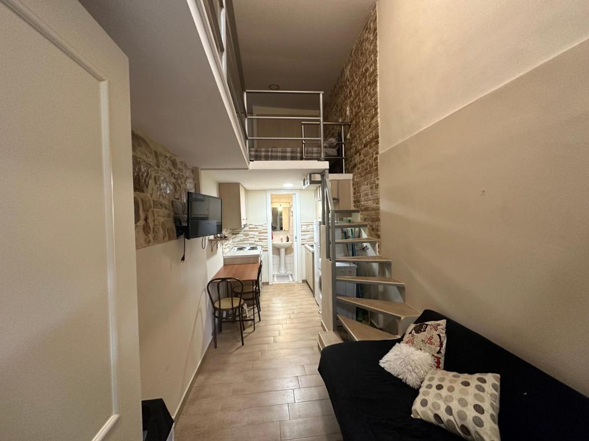 Q Apartments In Corfu Town Ngoại thất bức ảnh